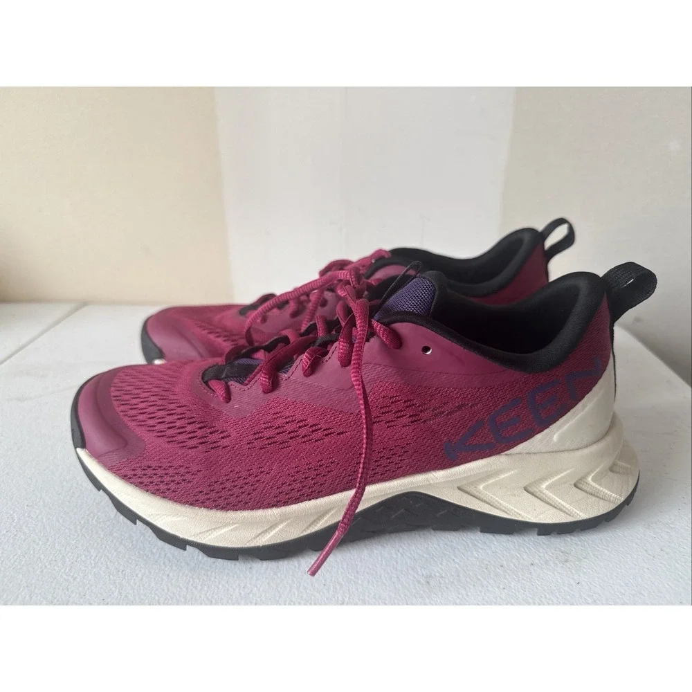 Keen Women's Versacore Speed Sneaker 9 Magenta Indigo Purple Hiking Shoes